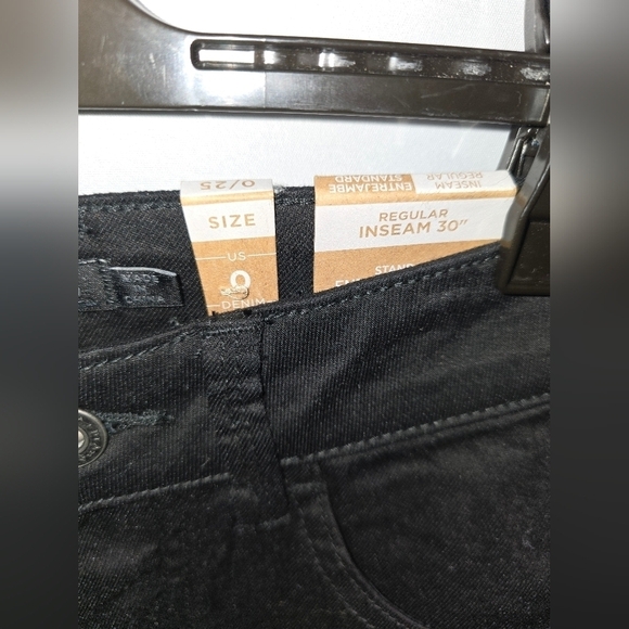 prAna Oday Jean Black Out, 31" Inseam, Size 0/25, NWT - Picture 2 of 7